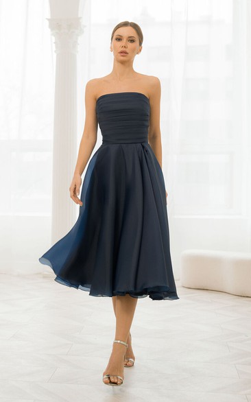 Strapless Chiffon Ruched Dark Navy Tea-length Dress