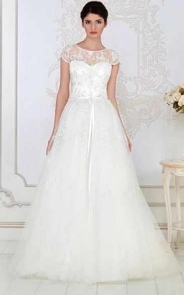 A-Line Long Scoop-Neck Short-Sleeve Appliqued Tulle&Lace Wedding Dress