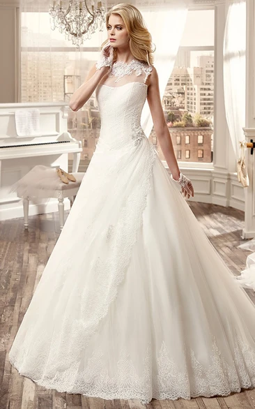 Sleeveless Long Wedding Dress With Appliques And Court Train