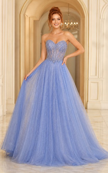 Himmelblaues, trägerloses Tüll-Ballkleid mit perlenbesetztem Spitzenoberteil