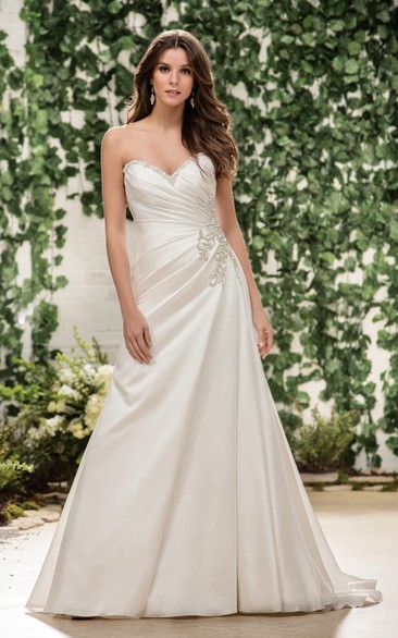 Sweetheart A-Line Wedding Dress With Side Beadings And Ruches