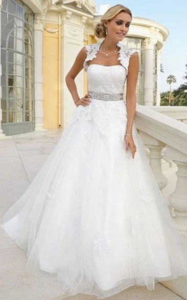 A-Line Appliqued Cap-Sleeve Maxi Tulle Wedding Dress With Waist Jewellery And Keyhole Back
