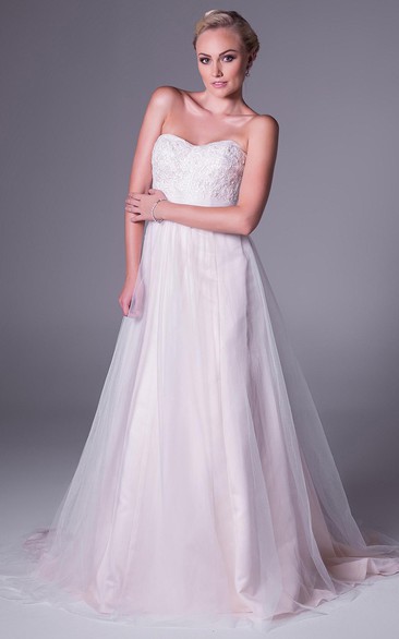 A-Line Strapless Tulle Wedding Dress
