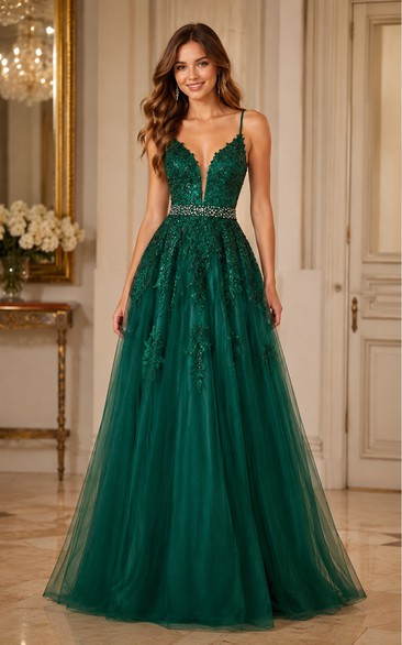 Tulle Prom Dress in Dark Green, Spaghetti Strap, V-neck A-Line Floor-Length Gown with Appliques and Beading