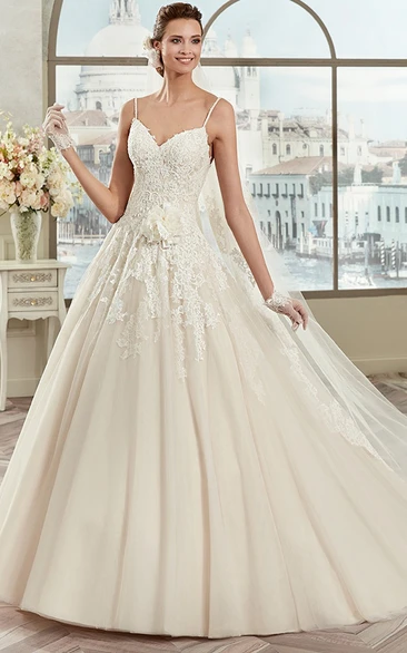 Sweetheart A-line Wedding Gown with Spaghetti Straps and Flowers