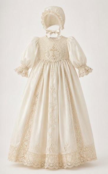 Baby Christening Gown Vintage Modest Princess Ball Gown Long Sleeve Illusion Tulle Lace Floor-Length Sweep Train with Bonnet in Champagne