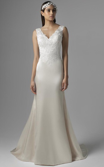 Sheath V-Neck Sleeveless Satin Wedding Dress