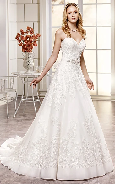 A-Line Sweetheart Floor-Length Jeweled Lace&Satin Wedding Dress With Appliques And Sash