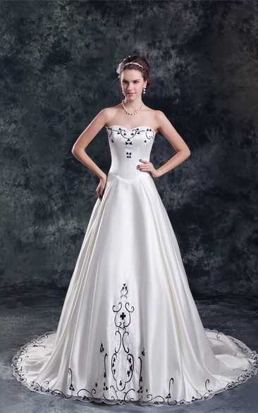 Strapless Pleated Satin Ball-Gown With Embroideries