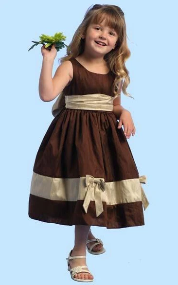 Tea-Length Sleeveless Bowed Satin Flower Girl Dress