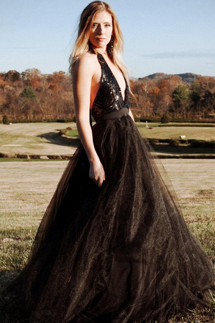 tulle backless dress Tulle Lace Plus Size A-line V-neck Backless Wedding Dresses, Bridal Gowns,  MW752 main image 0