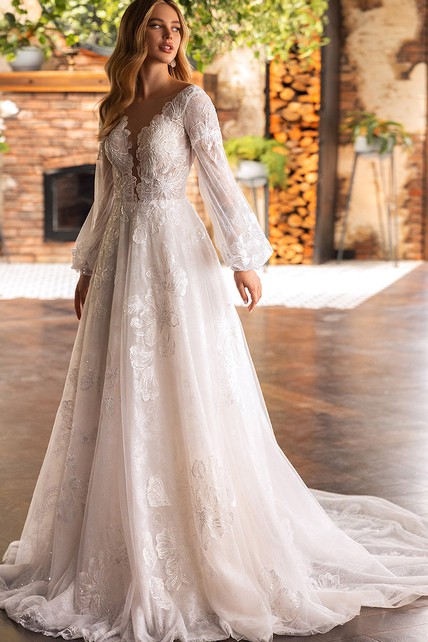 Romantic A Line Chiffon Scalloped Court Train Long Sleeve Wedding Dress with Appliques | Dorris Wedding Romantic A Line Chiffon Scalloped Court Train Long Sleeve Wedding Dress with Appliques | Dorris Wedding