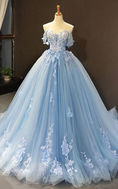 Tulle Floor-length Brush Train Ball Gown Sleeveless Adorable Evening Dress with Petals