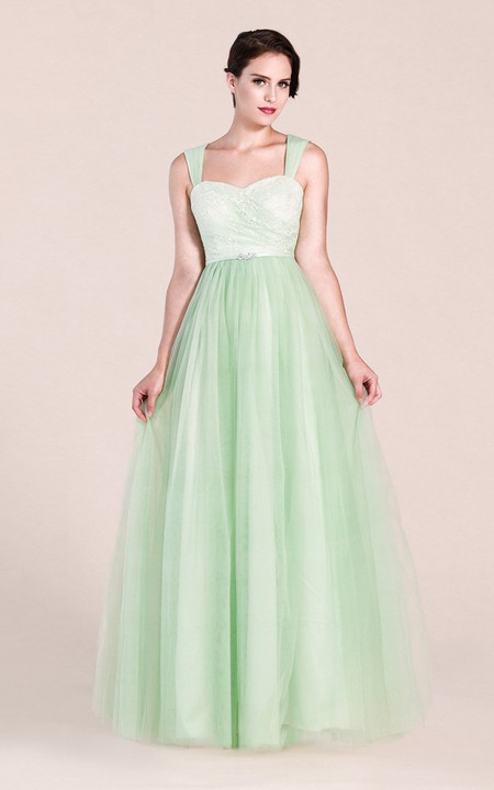 Sleeveless A-line Tulle Gown With Removable Straps