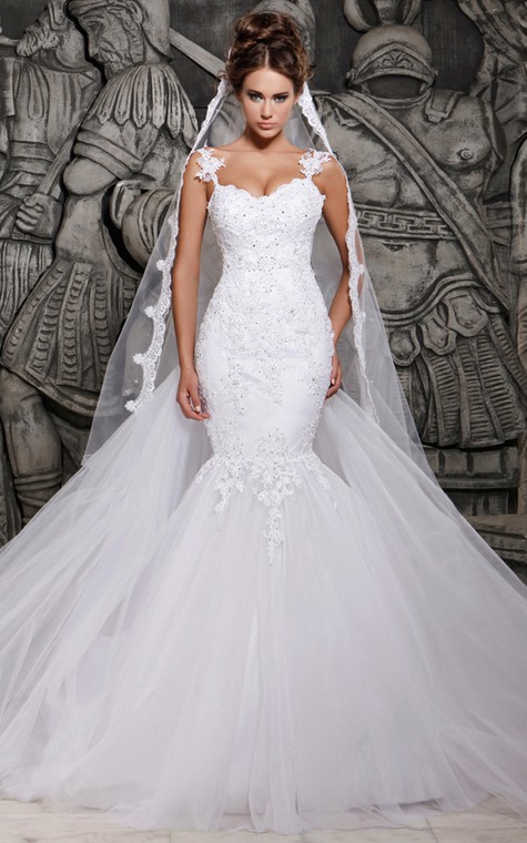 Magnificent Lace and Tulle Mermaid Dress with Wedding Veil - 1