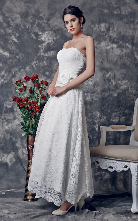 Delicate Strapless Tea Length Lace Dress With Floral Ruched Waistline - 2