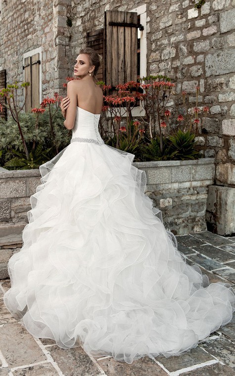 Sleeveless Ruffled A-line Organza Wedding Dress With Ruching - 2