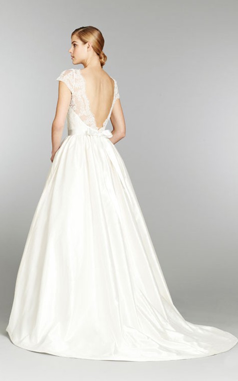 Stunning Cap Sleeve and Illusion Neckline Long Lace Gown - 3