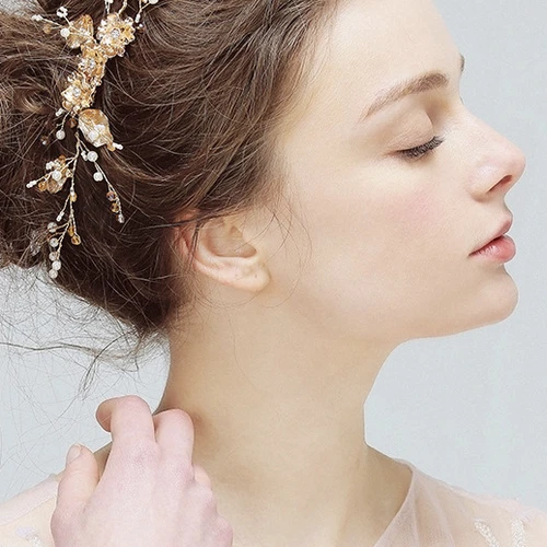 Aesthetic Delicate Gold Flower Rhinestone Crystal Pearl Manual Hair Comb
