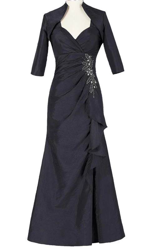 Elegantes, langes Taftkleid im Empire-Stil mit herzförmigem Ausschnitt und passender Jacke