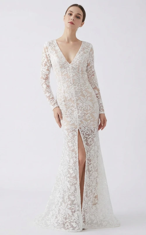Langärmeliges, tief ausgeschnittenes Spitzen-Abendkleid