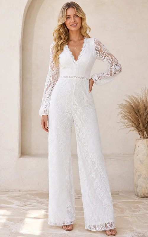 Combinaison moderne en dentelle à manches longues et col en V, tenue de mariage civil au sol