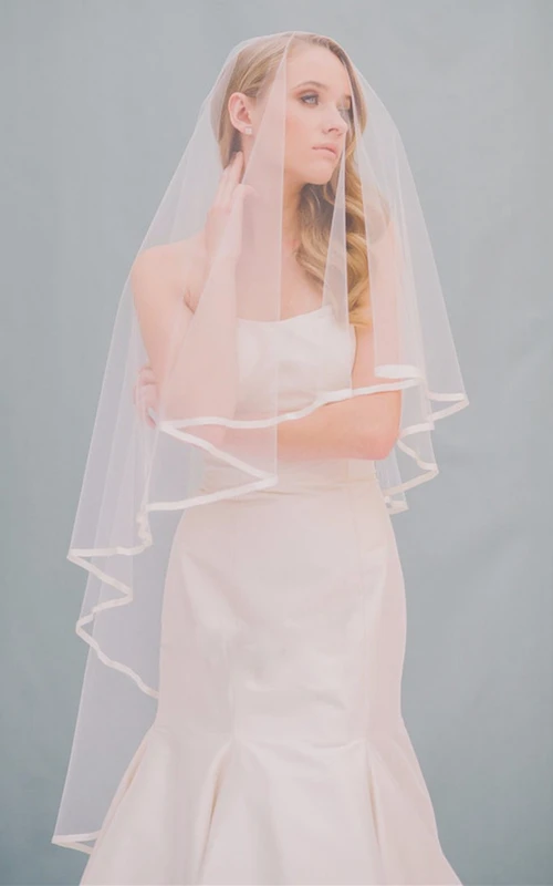 Voile de mariée simple monocouche, longueur moyenne et courte