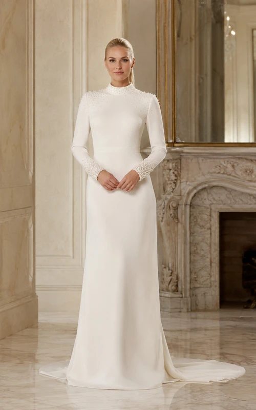 Robe fourreau en crêpe à col montant et manches longues, doublée de marbre
