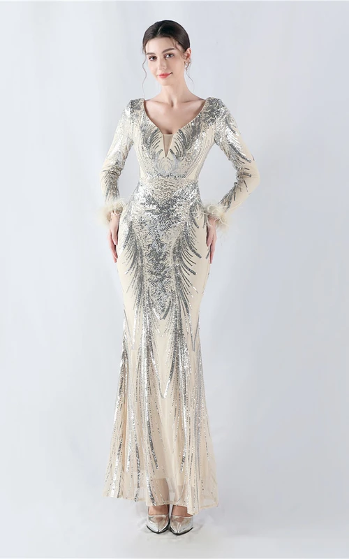 Vestido de noche de alta gama con bordados florales fijos y pelo de avestruz. Anfitrión de la reunión anual de invierno.
