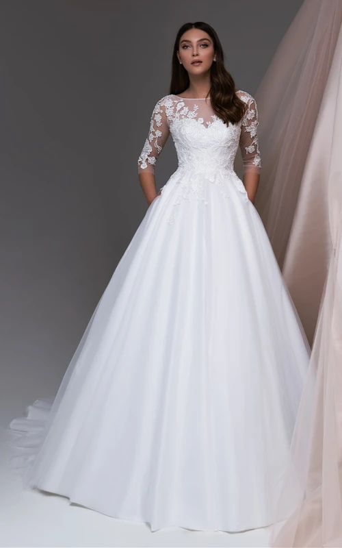 Robe de bal éthérée, robe de mariée princesse en dentelle avec poches