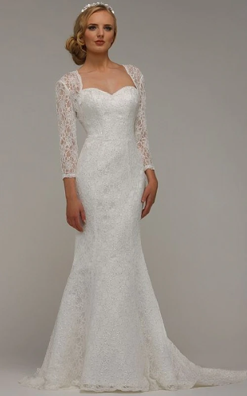 Vestido de novia largo de encaje con escote corazón y mangas largas adornadas con cuentas