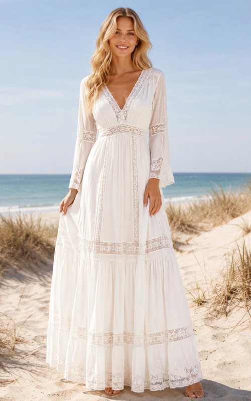 Robe de mariée bohème en mousseline de soie et dentelle, col V et manches poétiques, longueur plage