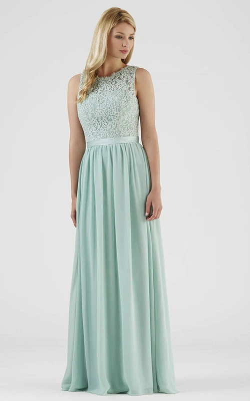 Vestido de dama de honor de gasa, largo hasta el suelo, sin mangas, con escote redondo y encaje.