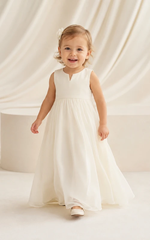 Minimalistisches Taufkleid für Babys, A-Linie, knöchellang, V-Ausschnitt, ärmellos, Chiffon, Knopfleiste am Rücken