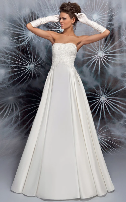 A-Line Maxi Empire Strapless Appliqued Sleeveless Satin Wedding Dress With Pleats And Flower