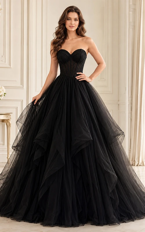 Schwarzes, trägerloses, gestuftes Tüll-Ballkleid mit Herzausschnitt