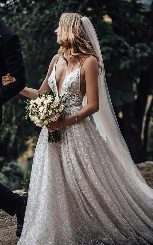 Spaghettiträger-Ballkleid, A-Linie, sexy, perlenbesetzt, plissiert, Boho-Hochzeitskleid