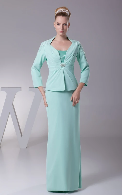 Vestido largo ajustado con tirantes finos y bolero