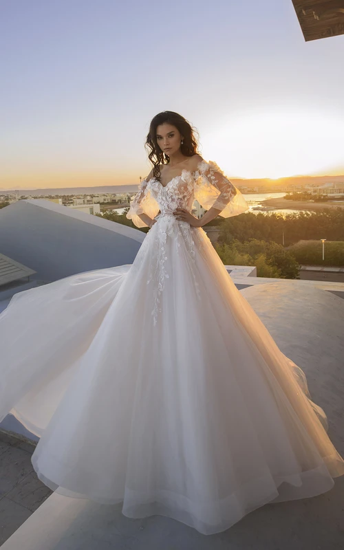 Illusion schulterfreies Tüll-Ballkleid mit Spitzenapplikationen – Hochzeitskleid