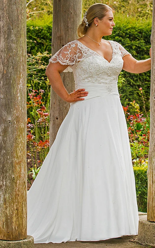 Estilos de vestidos de novia Iris delicados