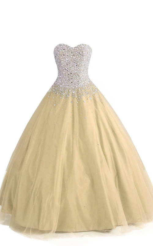 Ballkleid in A-Linie mit herzförmigem Ausschnitt und perlenbesetztem Oberteil