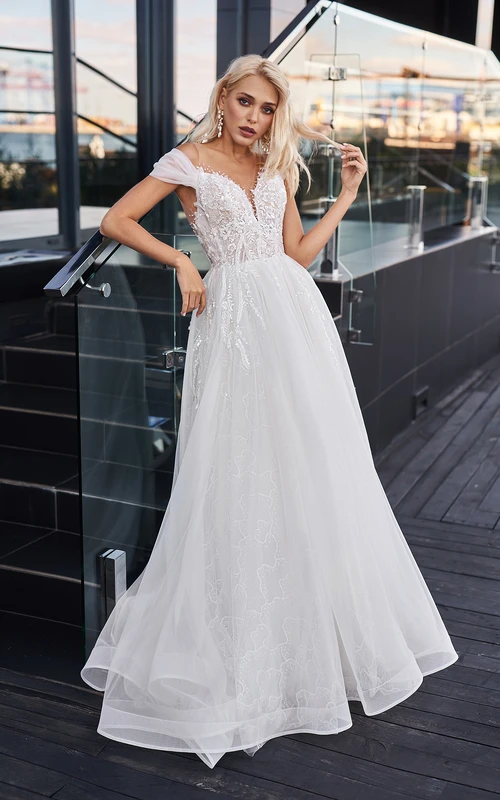 Robe de mariée en tulle à col en V, coupe empire, dentelle et fronces, style trapèze