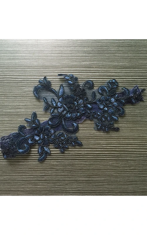 Blaues, großes Spitzenstrumpfband mit großem Blumenmuster, elastisch, 40-58 cm
