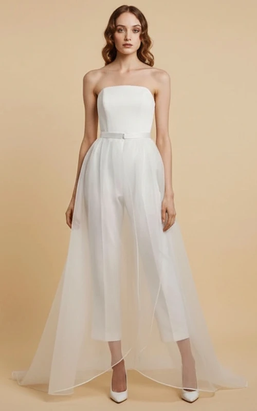 Combinaison de mariage bustier sans ceinture à ourlet en tulle et jambes larges