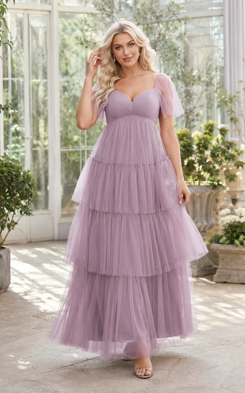 Vestido formal largo hasta el suelo de tul escalonado con mangas de volantes color lavanda estilo imperio