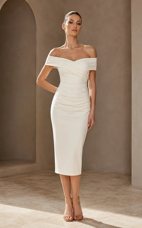 Robe de mariée civile moderne en satin drapé, épaules dénudées, longueur thé, simple