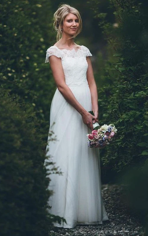 Seiden-, Spitzen- und Tüllkleid, bodenlang, A-Linie, kurze Ärmel, ätherisch, bezaubernd
