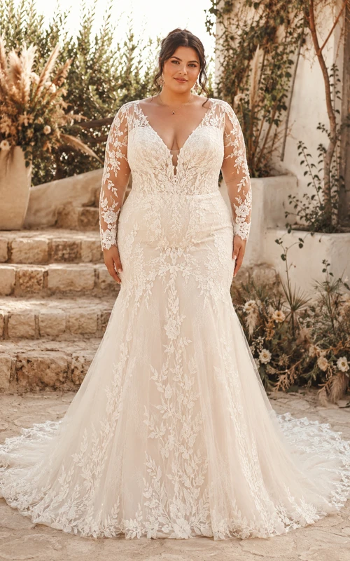 Robe de mariée sirène grande taille, manches longues, col V, dentelle, longueur au sol, traîne chapelle, ivoire