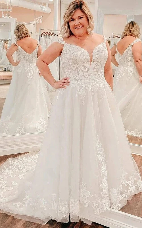 Vestidos de novia de talla grande con encaje de la reina Ana, corte imperio con muescas y espalda en V baja.