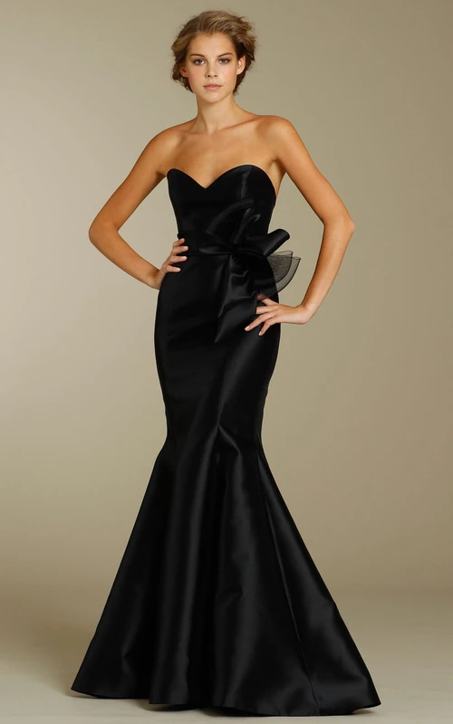 Vestido de dama de honor de satén sin mangas con escote corazón y lazo, largo hasta el suelo, estilo sirena.